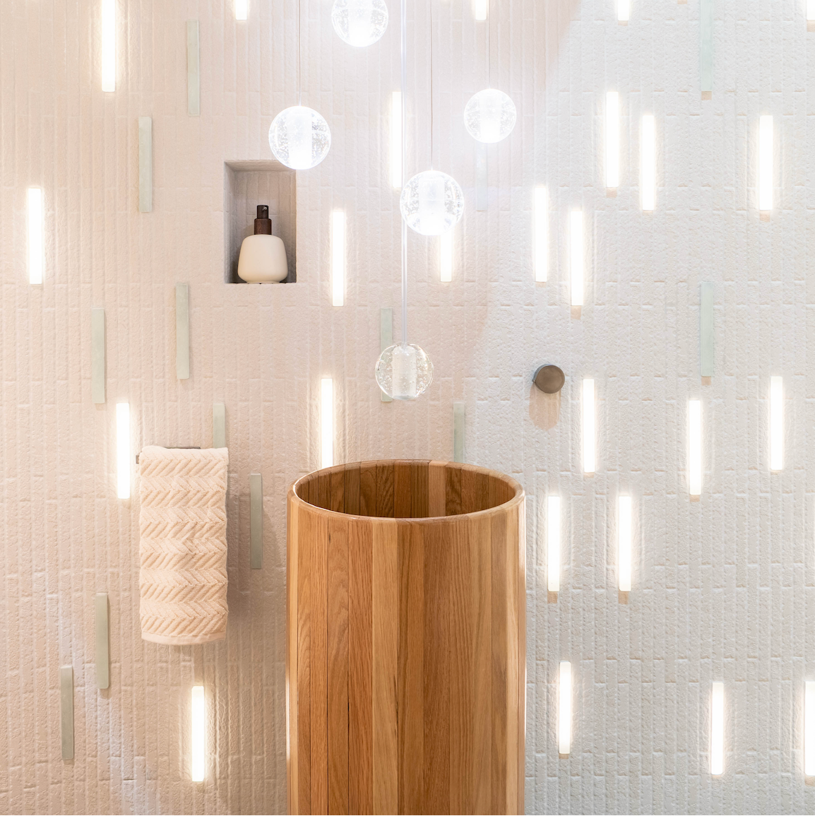 unique custom bathrooms